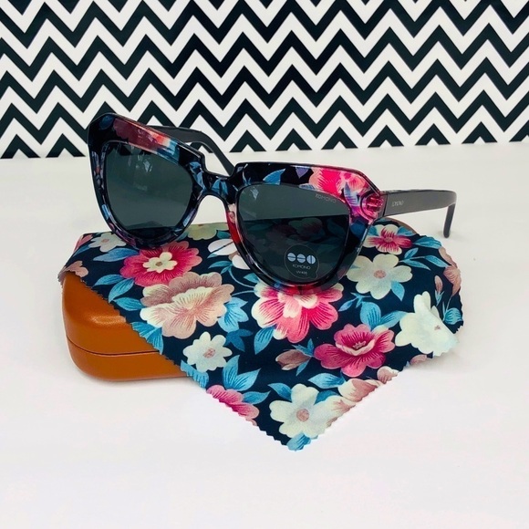 KOMONO Stella Floral Sunglasses 🕶 (NEW) - Picture 4 of 11